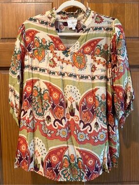 Sz L Umgee Boho Floral Peasant Top in Olive & Rust